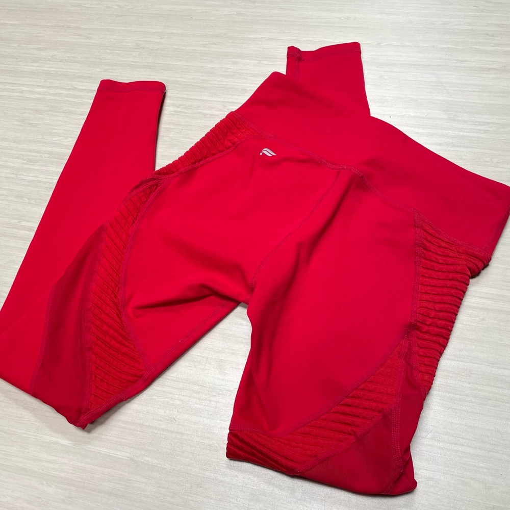 Fabletics Women’s Size XXS Red Powerhold Fabric Mesh Detail Moto Leggings 2XS